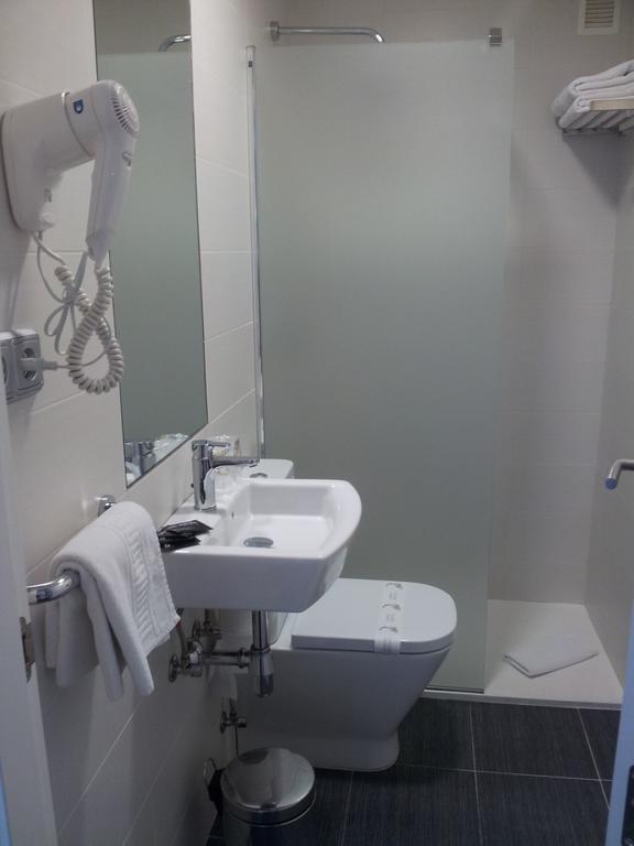 Hostal Ameztia Doneztebe Pokoj fotografie