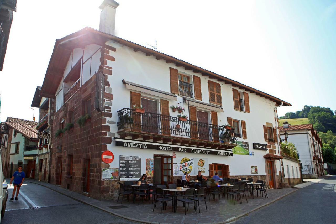Hostal Ameztia Doneztebe Exteriér fotografie